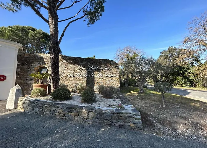 3 Pieces Avec Terrasse, Clim Et Parking A - Fr-1-226-390 * Grimaud