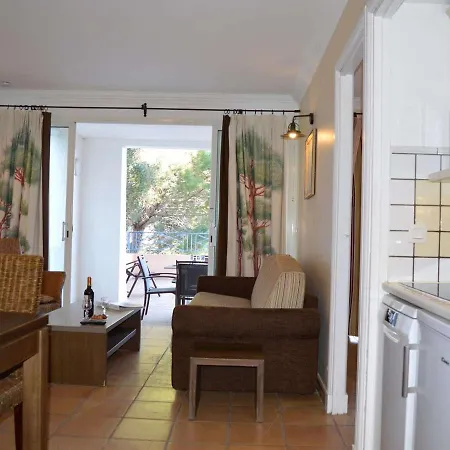 3 Pieces Avec Terrasse, Clim Et Parking A - Fr-1-226-390 Гримо